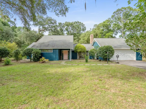 36 Sea Gull Dr, Beaufort, SC 29907