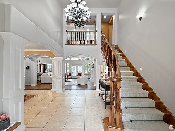 2nd image of 3904 Summer Ridge Rd