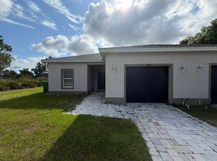 1060 San Cristobal Ave, Port Charlotte, FL 33983