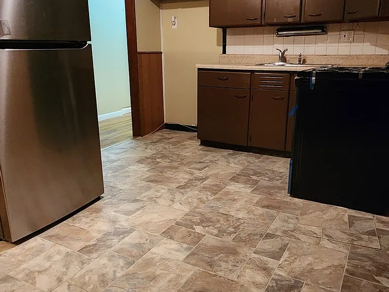 9822 Portage Dr — Photo 11