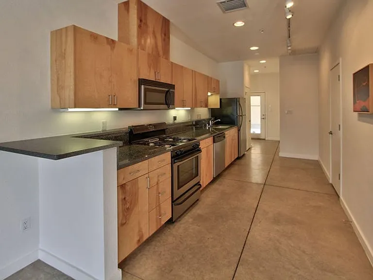 201 Aliso Dr SE #6 — Photo 7