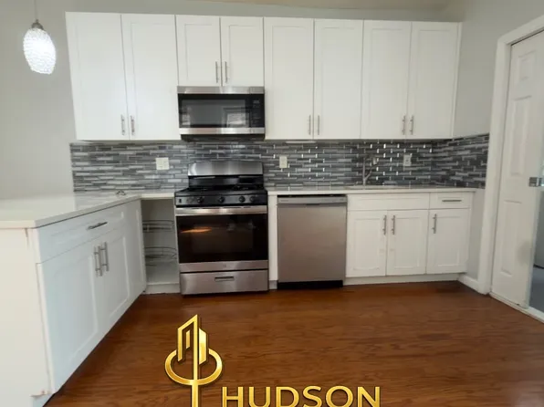 232 Van Horne St #5, Jersey City, NJ 07304