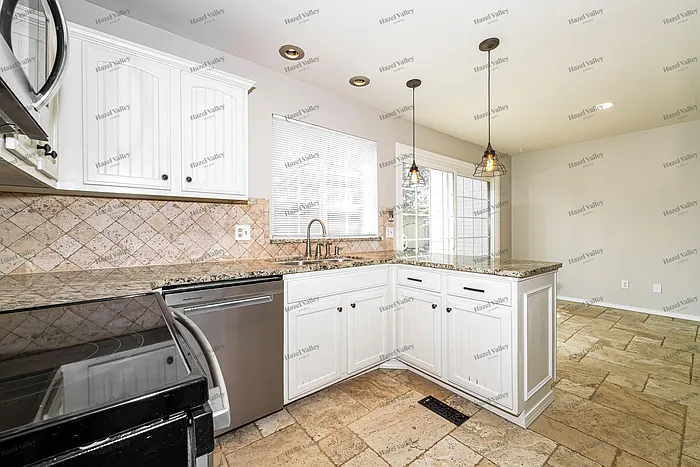 4517 Dove Tree Ln — Photo 6