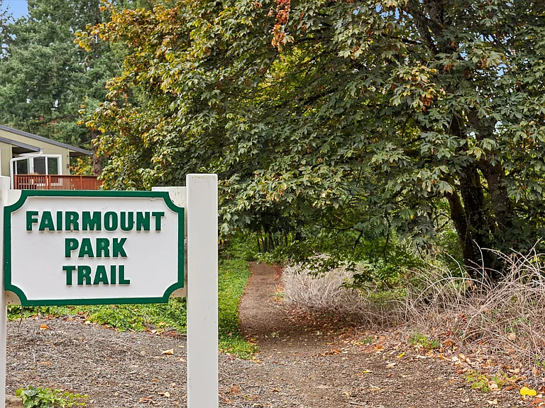 Fairmount Park Apartments — Photo 41