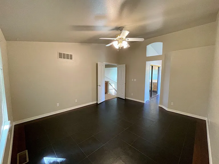 378 S Winthrop Way — Photo 23