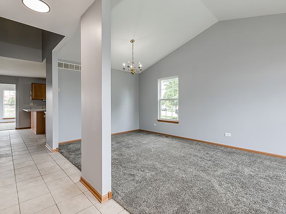 3rd image of 2113 Ashbrook Ct