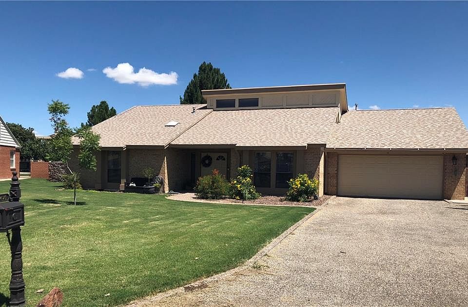 1st image of 476 Country Oaks Dr