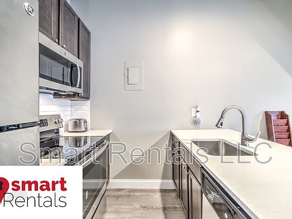3rd image of 3643 McRee Ave #A
