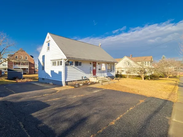 36 Bonneville Ave, Chicopee, MA 01013