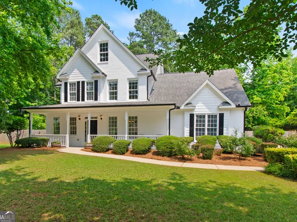 7525 Finley Dr, Gainesville, GA 30506