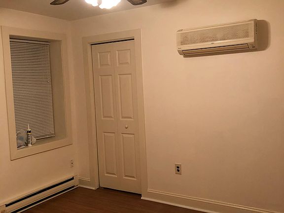 2nd image of 210 E 16th St APT 1D