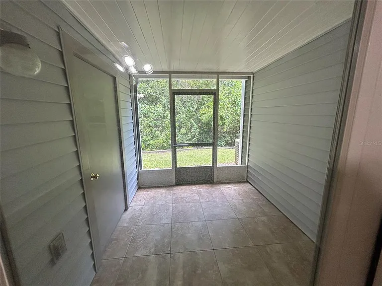 2143 Fox Chase Blvd — Photo 14