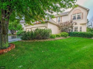 1842 Groveland Way, Shakopee, MN 55379