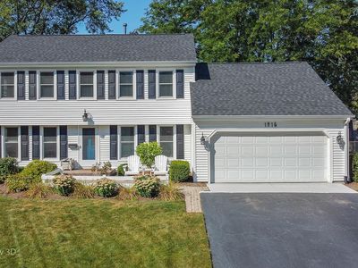 1215 S 12th St, St Charles, IL, 60174