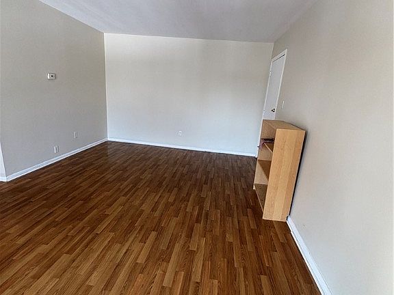 4th image of 601 College Park Dr APT 9