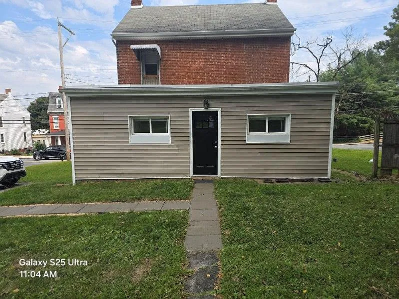 1638 Mount Rose Ave — Photo 2