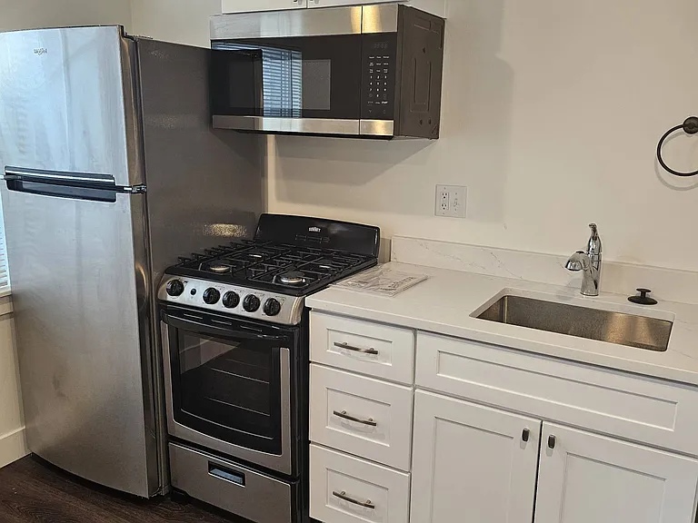 725 N 150 E #1 — Photo 6