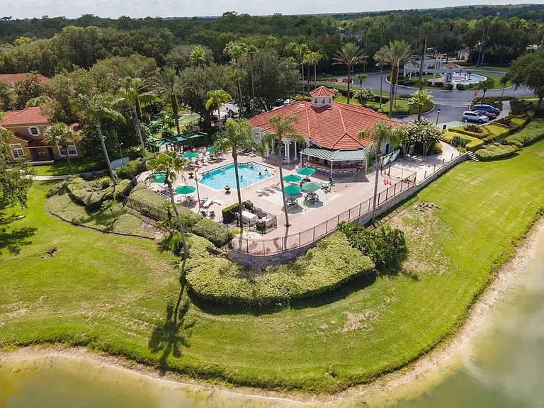 Sun Key Pl — Photo 42