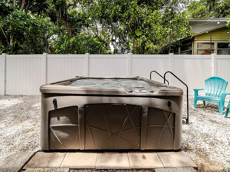 Virginia Ave — Photo 19
