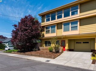 4535 SE Sherman St, Portland, OR 97215