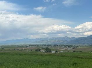 3 Dar Way, Fairview, WY 83119