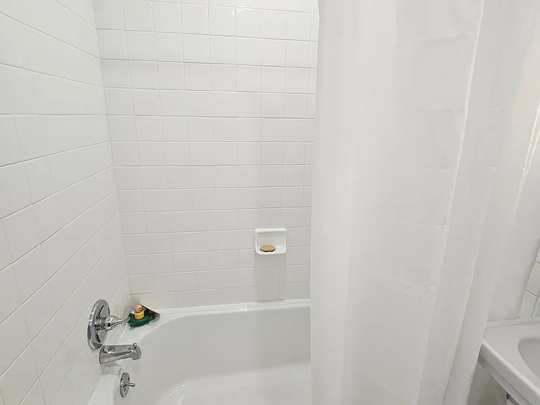 227 S Van Pelt St #1 — Photo 16