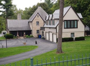 219 Valley Dr, Bedford, IN