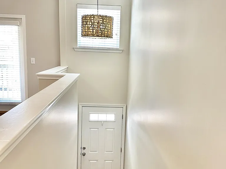 1492 Liberty Pkwy NW — Photo 2