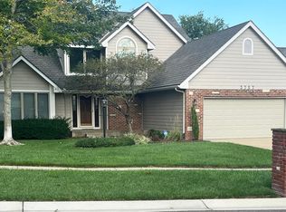 3757 SW Spring Creek Dr, Topeka, KS 66610