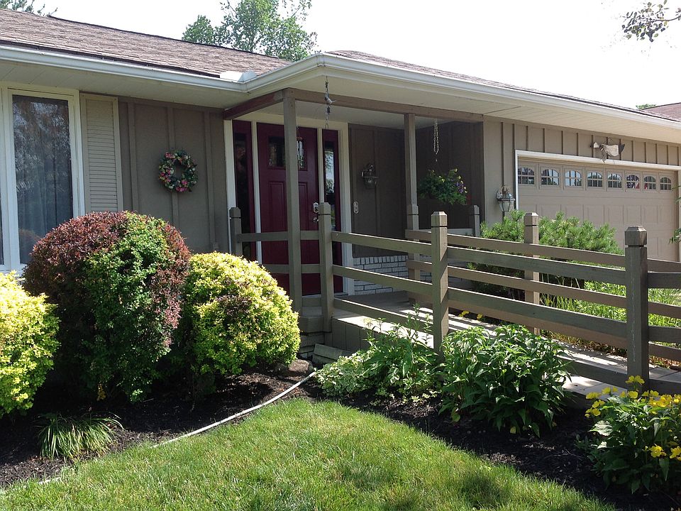 1st image of 4735 Persimmon Ln