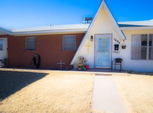 1604 S 20th St, Artesia, NM 88210