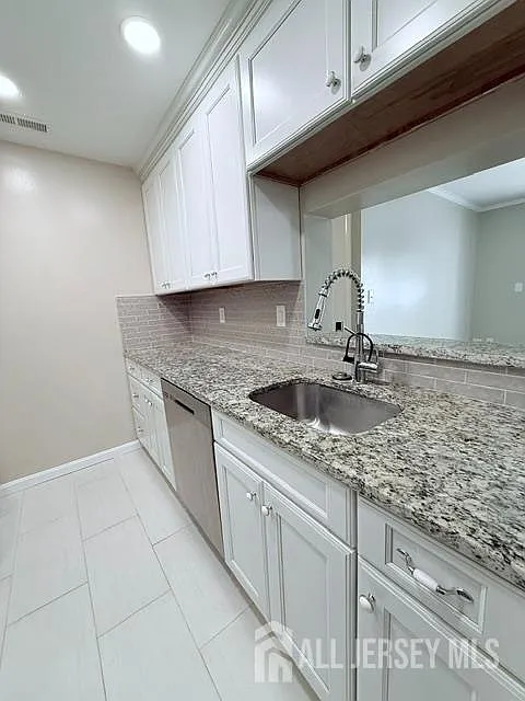 2 bed, 2.0 bath, $2,350 — Photo 4