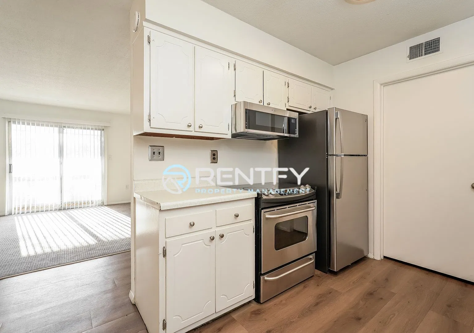 2205 Sunderland Rd #115D — Photo 1