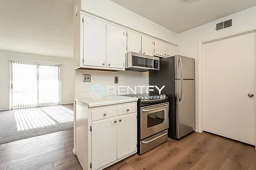 2205 Sunderland Rd #115D Photo 1