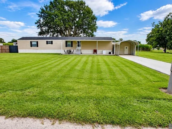 247 Redwood St, Labadieville, LA 70372