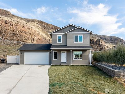 271 George Loop, Rock Island, WA, 98850