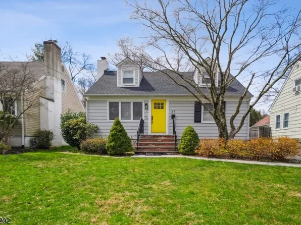 37 Greenfield Ave, Summit City, NJ 07901