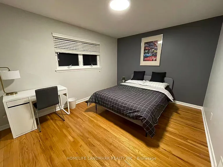 23 Corning Rd E — Photo 4