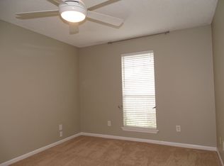 202 Bickerton Dr, Lafayette, LA 70508