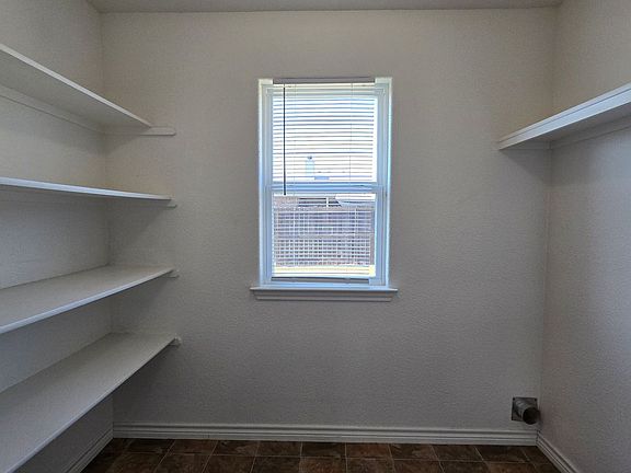 5th image of 7305 American West Dr