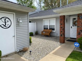 78 Privet Pl #64, Red Bank, NJ 07701