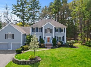 4 Meadow View Ln, Andover, MA 01810