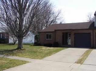 11 Ahrens Pl, Fredonia, NY 14063