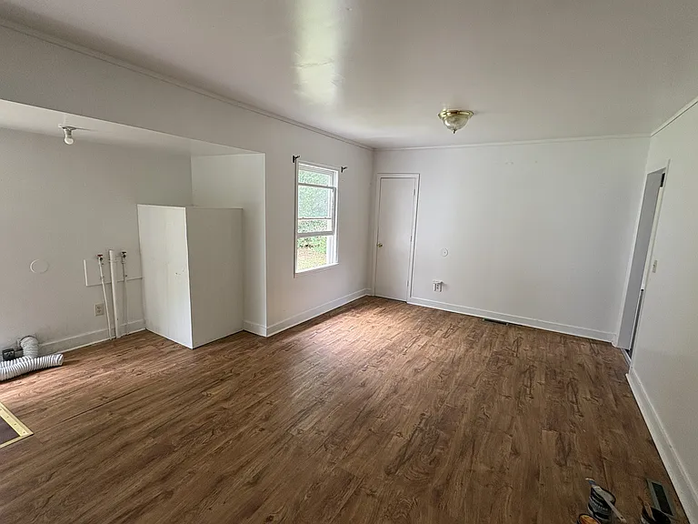 137 Belvedere Ct — Photo 8