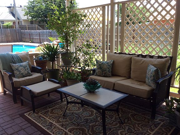 Relaxing covered patio