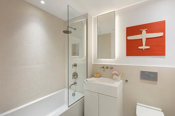 Rented by Nest Seekers International | media 9