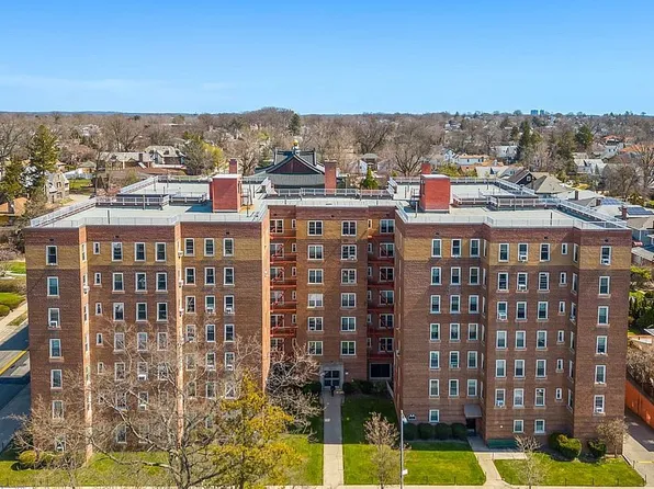 30-11 Parsons Blvd APT 5A, Flushing, NY 11354