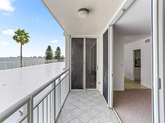 3rd image of 100 Pierce St APT 307