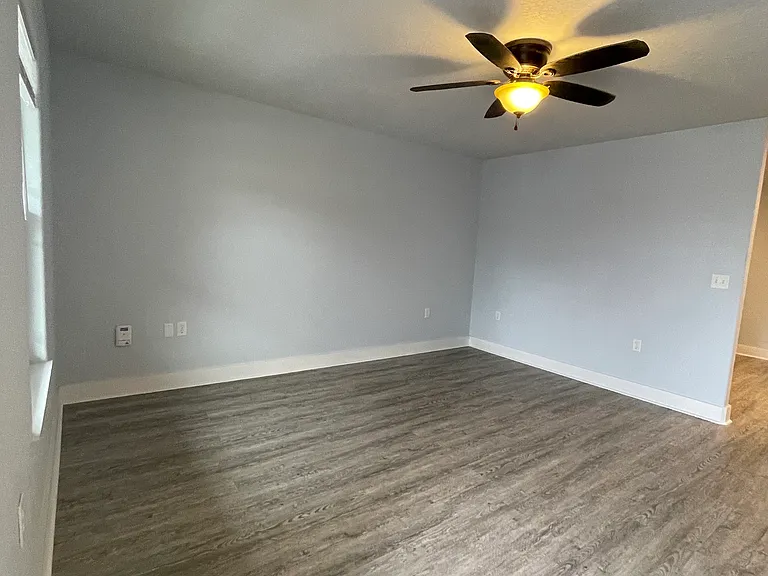 218 S Mock St #3 — Photo 17