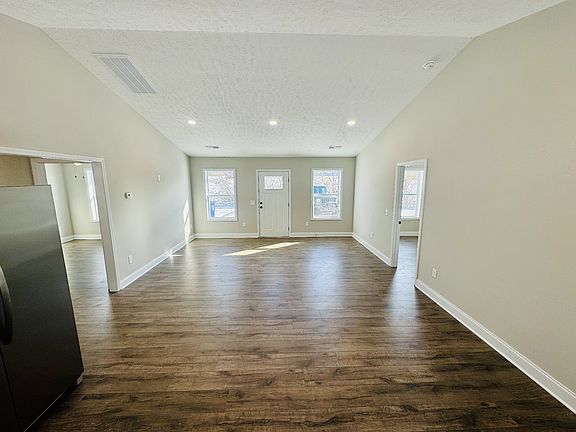 3rd image of 111 W End Ave